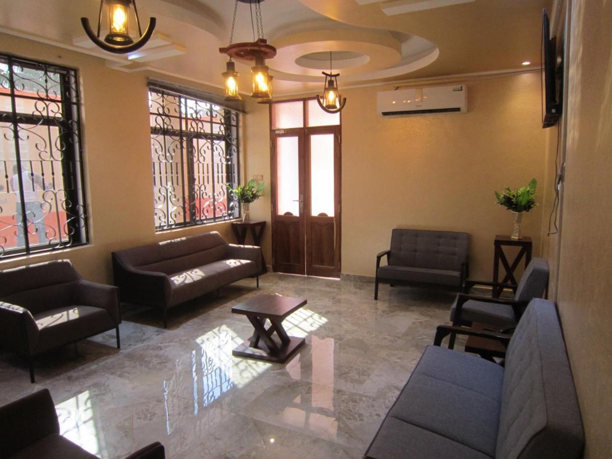 Jakicha Motel Dar es Salaam Exterior photo