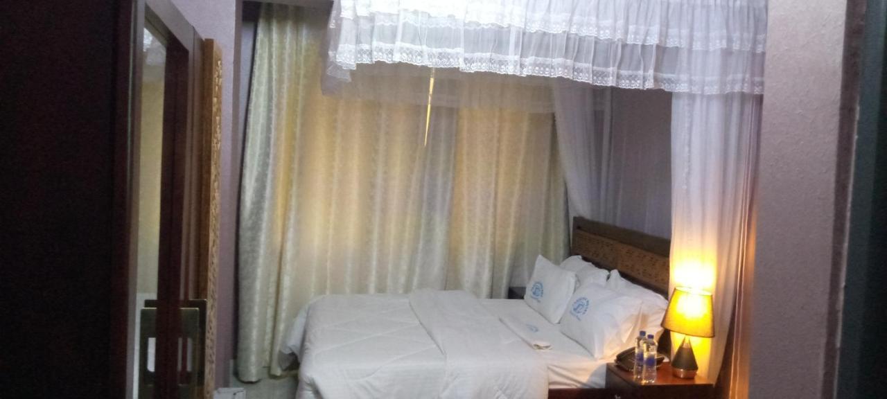 Jakicha Motel Dar es Salaam Exterior photo