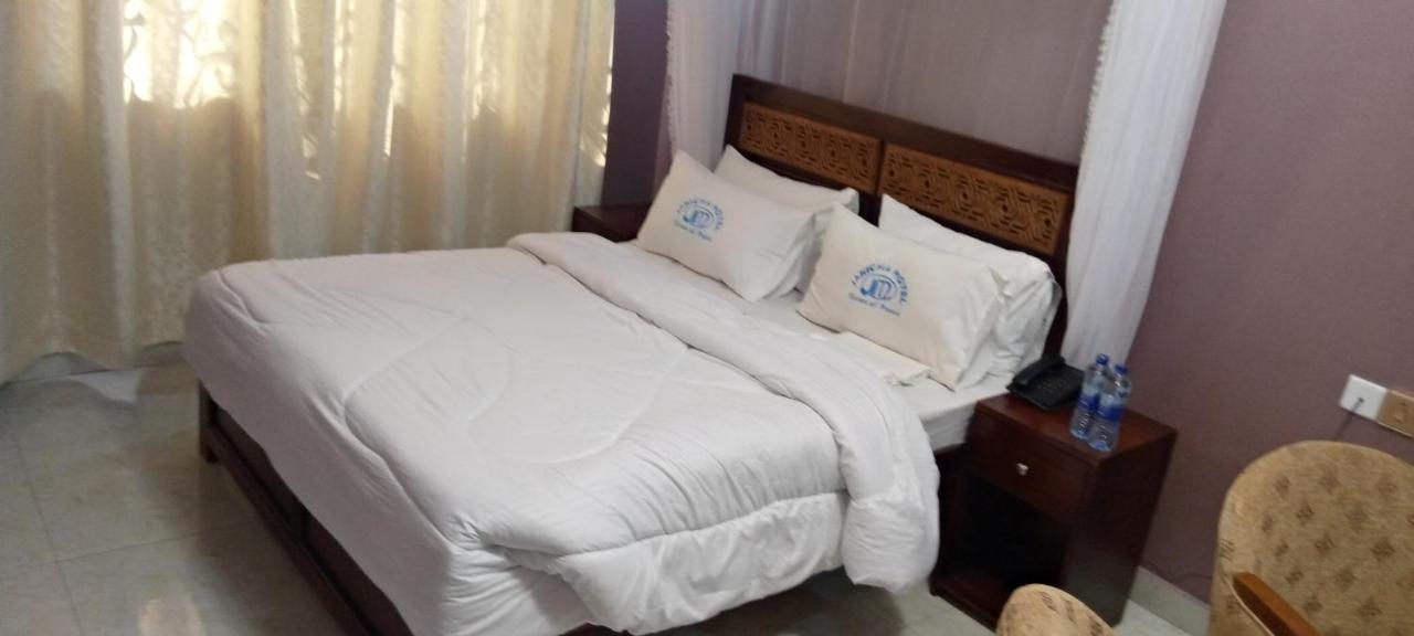 Jakicha Motel Dar es Salaam Exterior photo