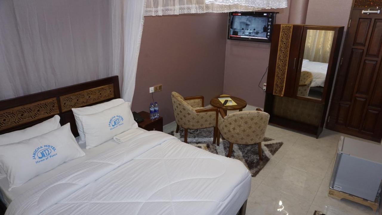 Jakicha Motel Dar es Salaam Exterior photo