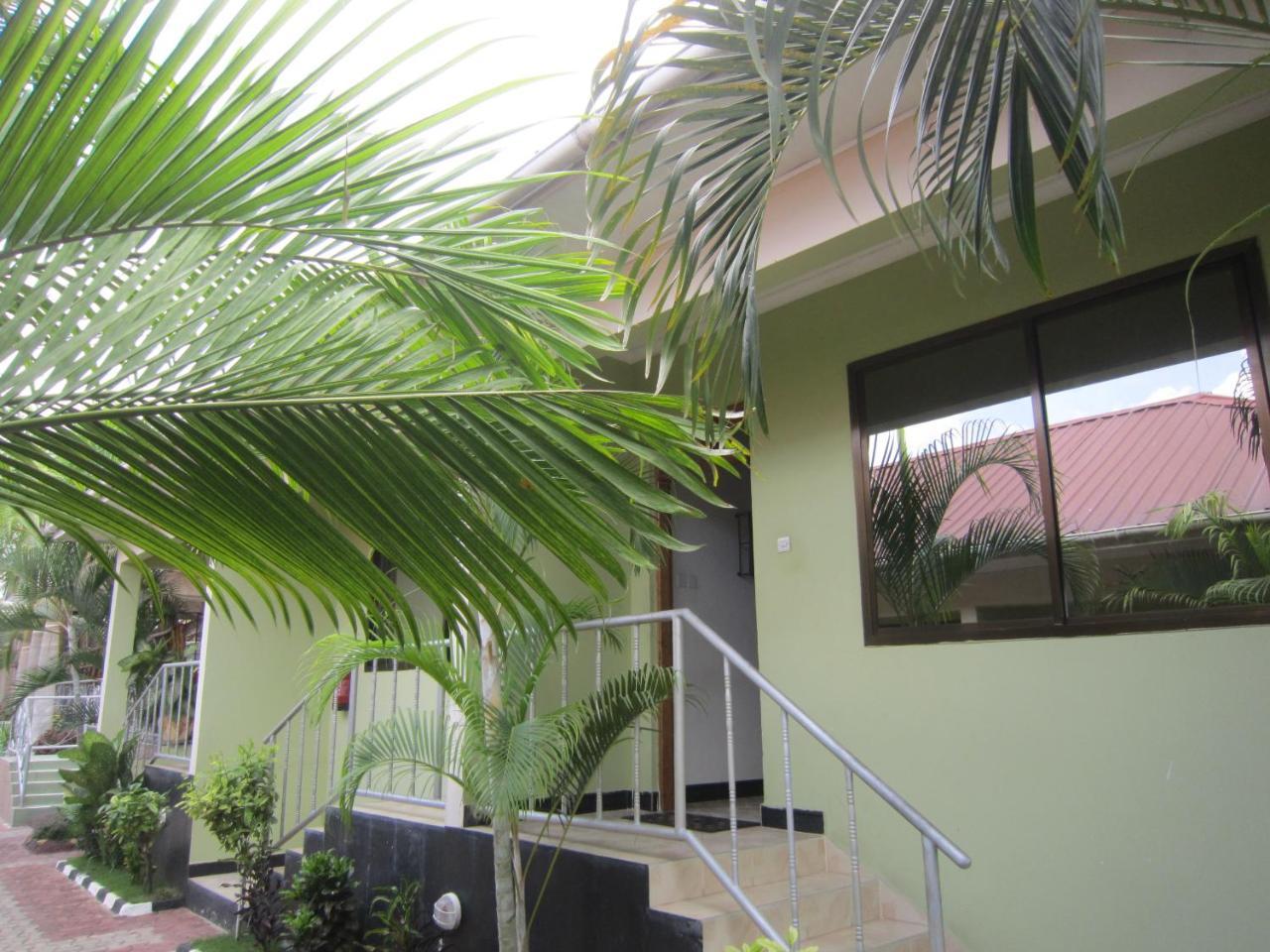 Jakicha Motel Dar es Salaam Exterior photo