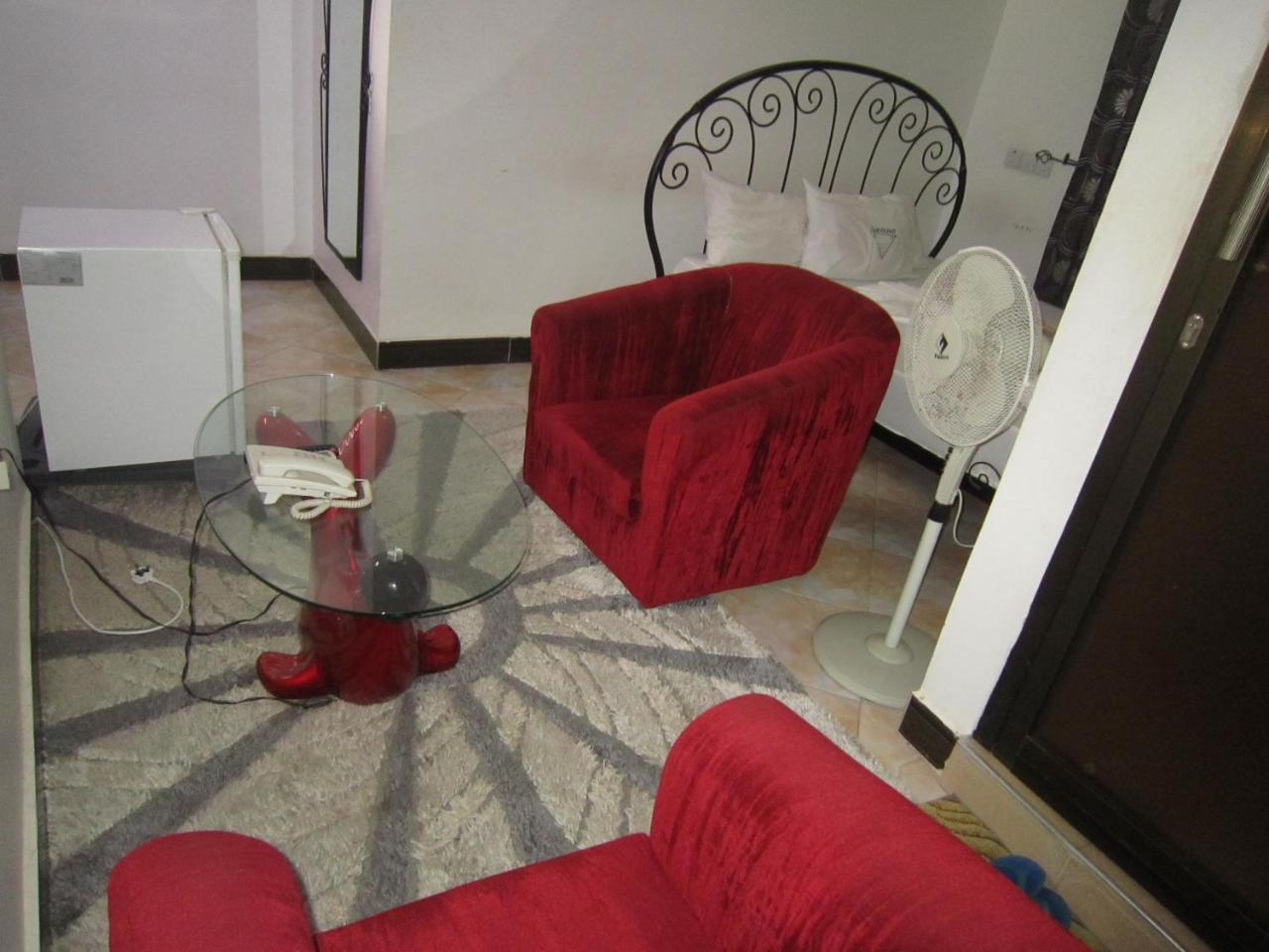 Jakicha Motel Dar es Salaam Exterior photo